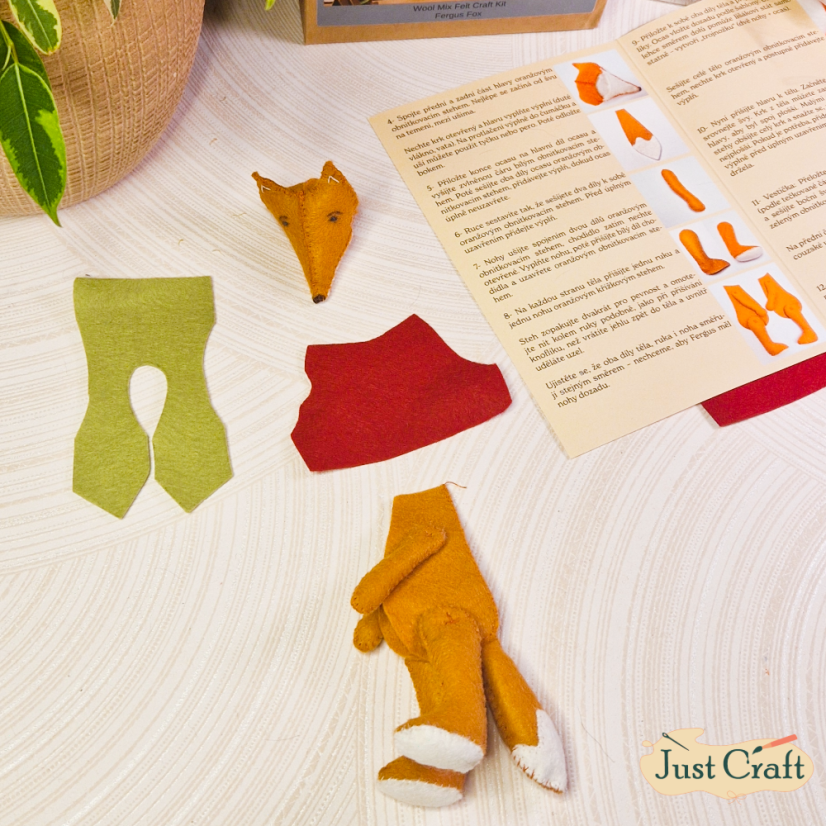 Fergus Fox Felt Craft Kit
