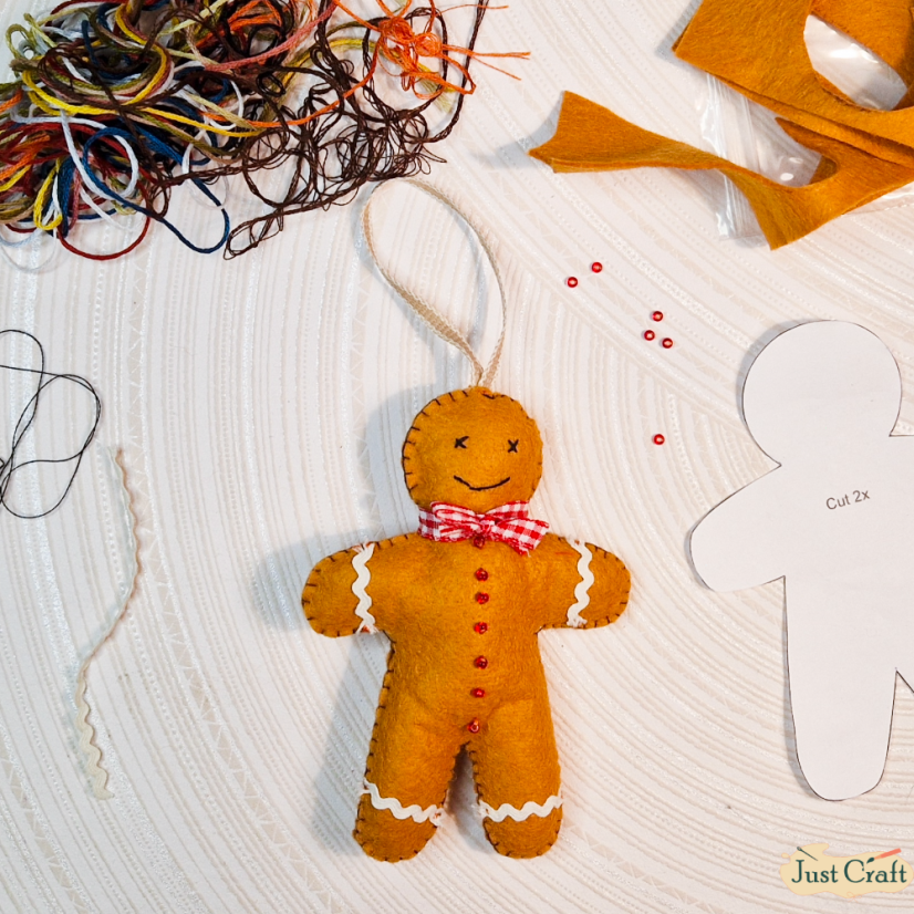 Kreativní šicí sada - Perníkový mužíček