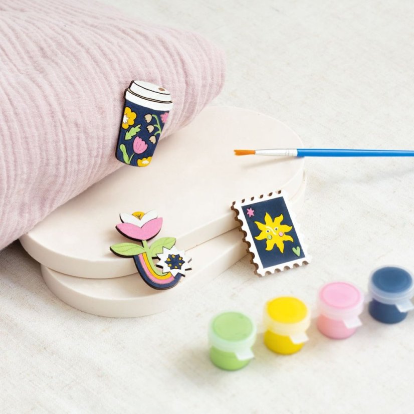 Wooden Brooches Kit - Create 3 Trendy Brooches