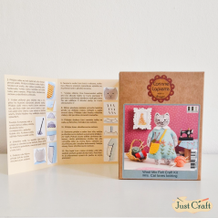 Mrs Cat Loves Knitting Felt Craft Mini Kit