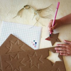 Papírová kreativní sada pro děti - Vyrob si hvězdičky
